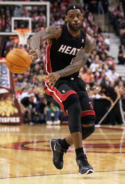 足球的魅力，就在不可预测（足球的魅力在于其变幻莫测）