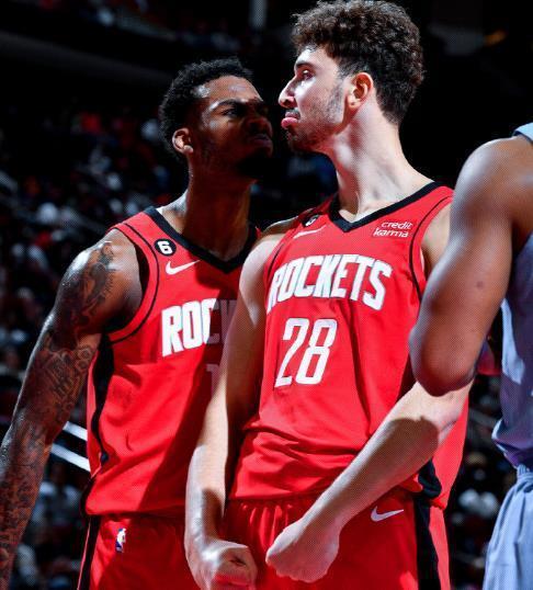 罗马诺：曼城在关注费耶诺德右后卫里德，拜仁也对他有意（罗马诺：曼城盯上费耶诺德右后卫里德，拜仁同样有意）