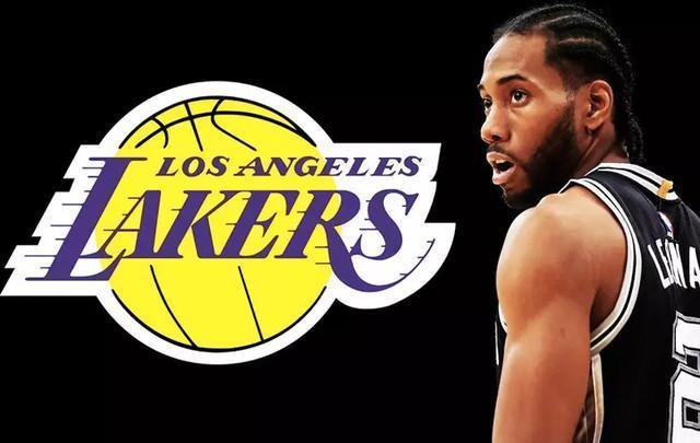 半场开香槟，兰德维尔以为自己稳了，没想到查里尔的输出还在后面！（半场提前庆祝，兰德维尔自认胜券在握，岂料查里尔后程火力更猛！）