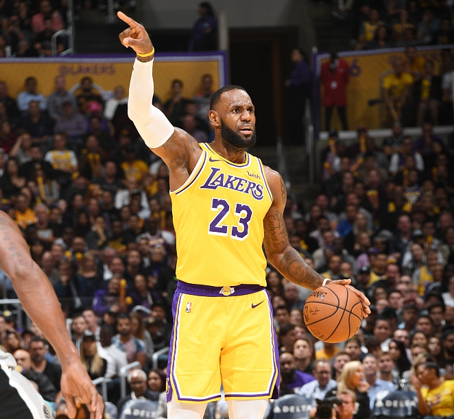 赛后情书：上海海港再度夺冠，颜骏凌历史最被低估门将（夺冠夜情书：海港再登顶，颜骏凌这位被历史低估的门神）