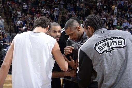 科瓦奇：吉拉西被换下时发火？完全没必要，被换下时就该接受（科瓦奇回应吉拉西被换下发怒：没必要，被换就该接受）