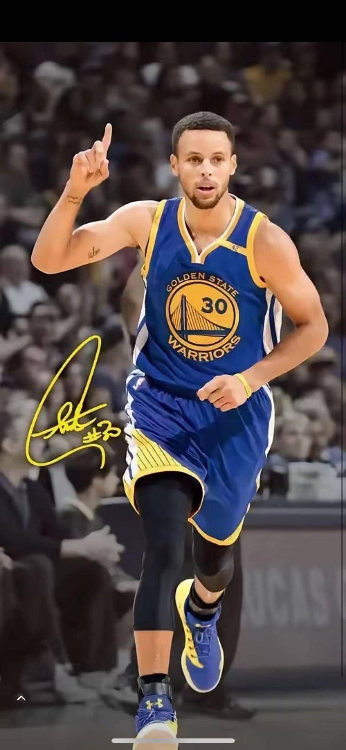 足球装备科技最新发展（足球装备科技前沿动态）